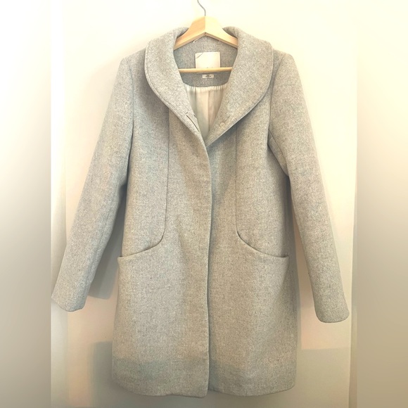 Aritzia Babaton - Cocoon Wool Coat - Size Small - Picture 4 of 4